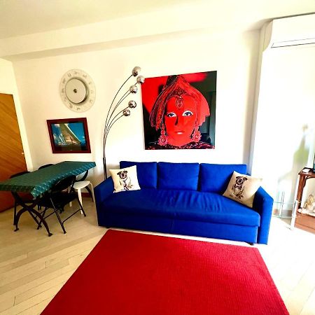 Very Central Suite Apartment With 1Bedroom Next To The Underground Train Station Monaco And 6Min From Casino Place Екстериор снимка