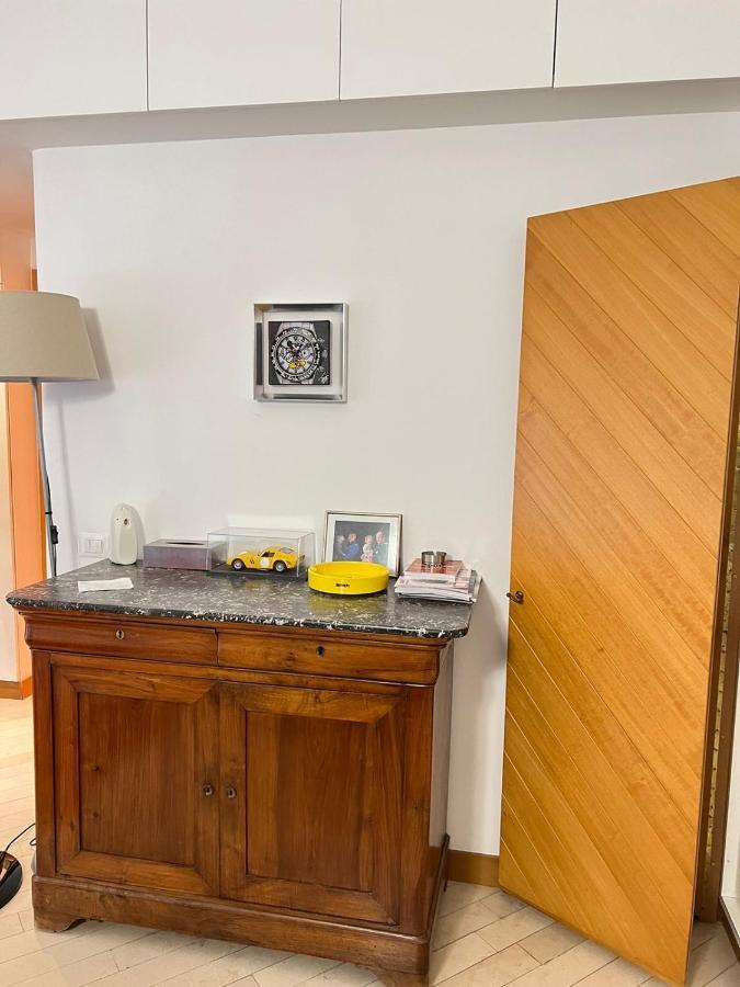 Very Central Suite Apartment With 1Bedroom Next To The Underground Train Station Monaco And 6Min From Casino Place Екстериор снимка